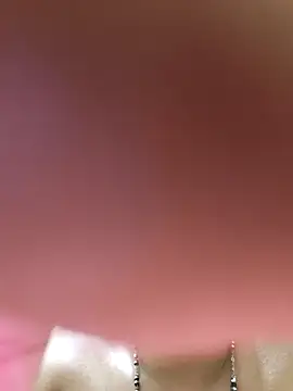 Snapshot of Hiroshi_Shen chatting on November 28, 10:18 am Hiroshi Shen online show from November 28, 10:18 am