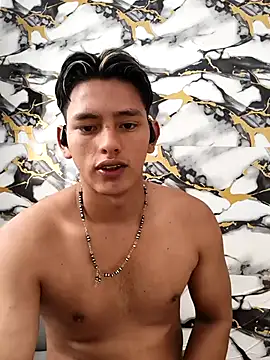 Snapshot of Hiroshi_Shen chatting on December 4, 12:47 pm Hiroshi Shen online show from December 4, 12:47 pm