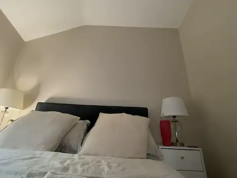 FrancescaXO online show from October 3, 2:14 pm