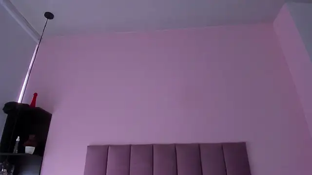 violet myerrs online show from September 12, 12:38 pm