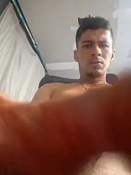 piterrr hot online show from November 27, 6:04 am