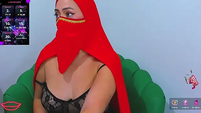 Aisha Malek online show from October 11, 9:24 pm