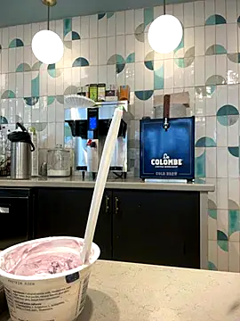 Snapshot of yummy0322 chatting on September 17, 11:23 am yummy0322 online show from September 17, 11:23 am