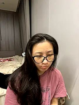 Snapshot of haiyan125216 chatting on October 15, 11:10 am haiyan125216 online show from October 15, 11:10 am