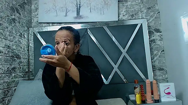 YanetRose online show from September 9, 3:17 am