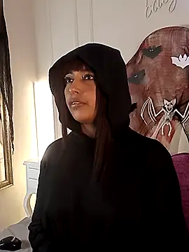 Snapshot of Kaylachannell chatting on October 24, 4:09 am Kaylachannell online show from October 24, 4:09 am