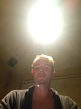 piercingpik online show from September 27, 9:09 pm