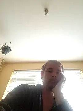 piercingpik online show from October 17, 8:50 am