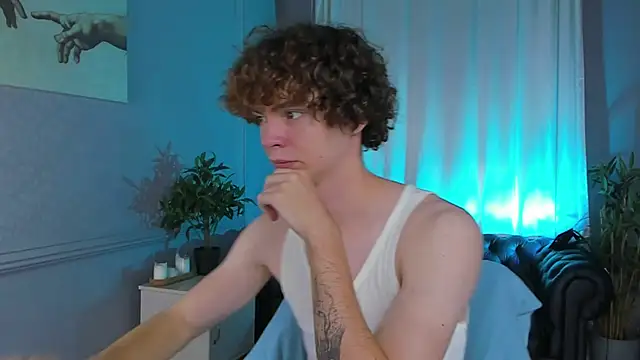 Snapshot of Tommy_Jamm chatting on October 15, 10:04 am Tommy Jamm online show from October 15, 10:04 am