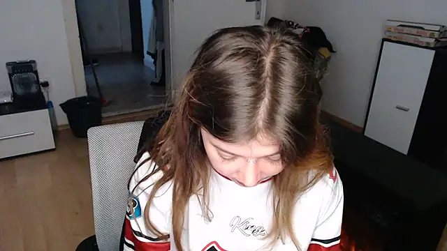 Aliens4twenty online show from September 27, 5:45 am