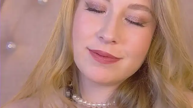 MiaEuphoria  online show from October 6, 3:48 am