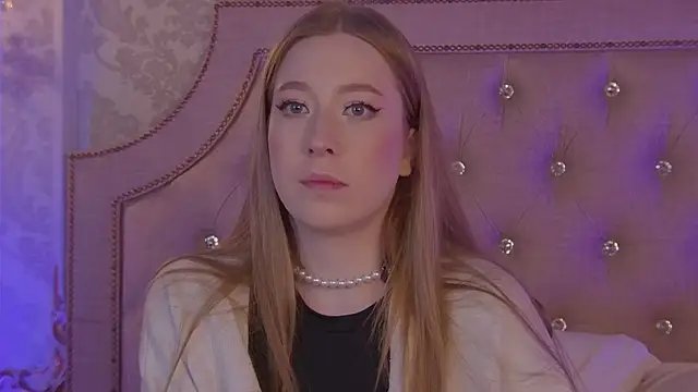 MiaEuphoria  online show from October 7, 3:36 am