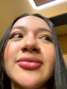 eurenatacardos online show from October 8, 3:59 am