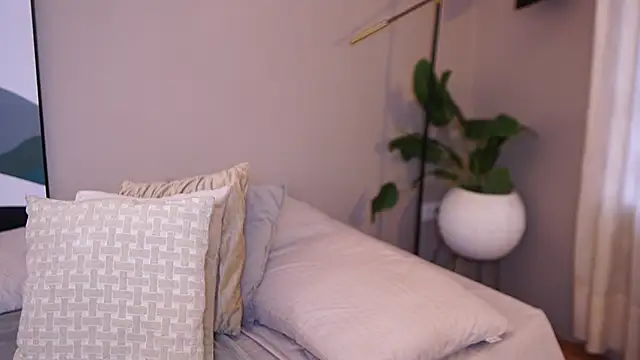 Ethan occonor online show from October 8, 12:36 pm