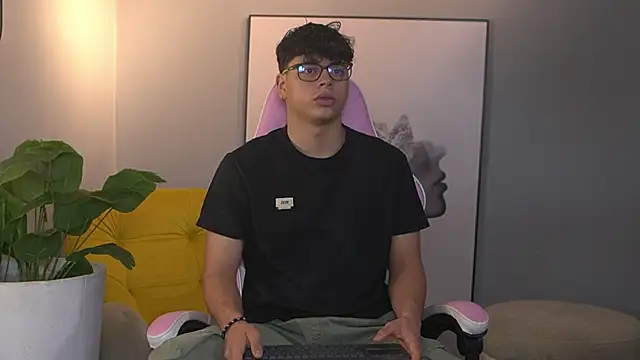 Ethan occonor online show from November 8, 12:27 pm