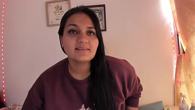 selena jhonson online show from October 27, 2:10 pm