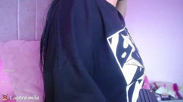 juliettaa 1 online show from October 2, 2:40 am