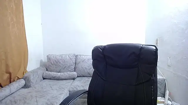 Victor Maitland online show from November 23, 8:52 pm