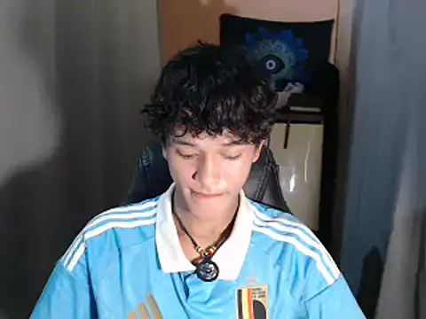 kenbigcockxx online show from October 3, 3:25 am