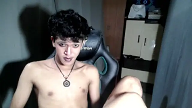 kenbigcockxx online show from November 9, 6:06 pm