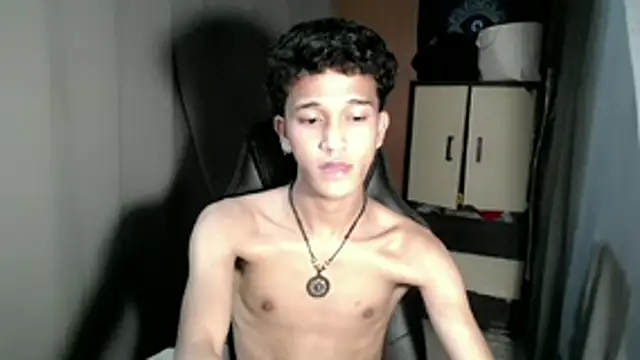 kenbigcockxx online show from November 20, 5:34 pm