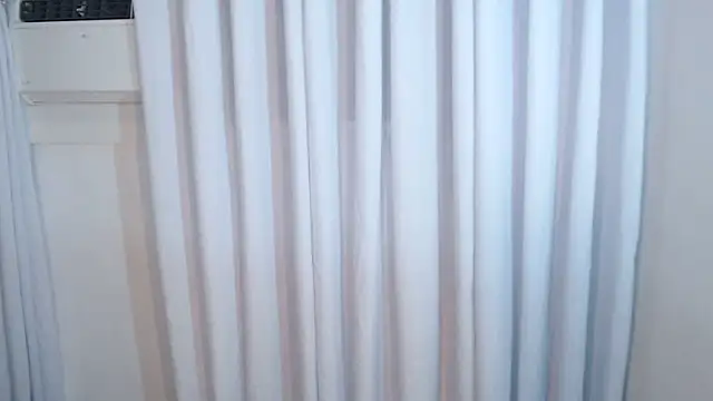  prettykylie  online show from December 3, 12:36 pm