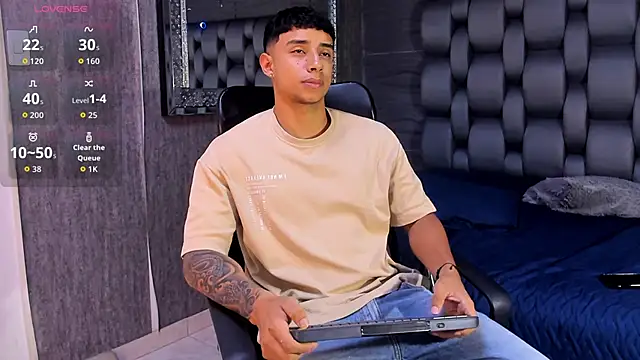 jaze bradley online show from September 15, 11:32 am