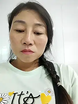 babychill09 online show from October 15, 7:08 am