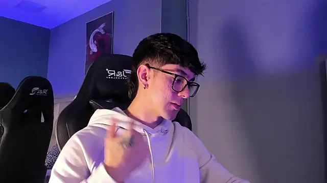 etham wolf  online show from September 20, 4:08 pm