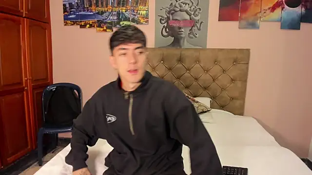 etham wolf  online show from September 30, 2:00 pm