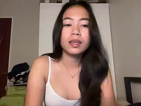 candycrushyyy online show from November 4, 7:24 pm