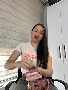 AndieJones  online show from November 12, 12:16 pm