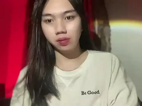 kat mire online show from November 20, 7:24 pm