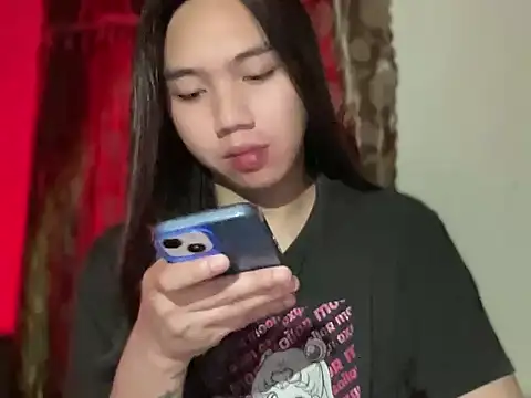 kat mire online show from December 17, 4:57 pm