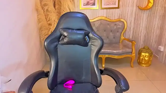 risada temptation s online show from November 26, 3:40 am