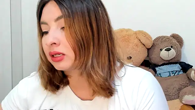 ADHARAMILLER  1111 online show from September 17, 10:33 pm