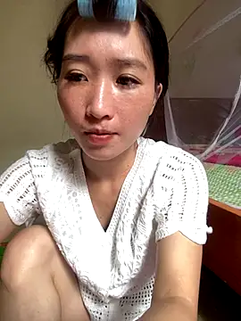 Snapshot of oneyou_400 chatting on September 20, 6:58 am oneyou 400 online show from September 20, 6:58 am