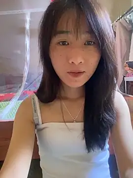 Snapshot of oneyou_400 chatting on October 27, 2:48 am oneyou 400 online show from October 27, 2:48 am