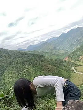 Snapshot of oneyou_400 chatting on November 16, 1:44 am oneyou 400 online show from November 16, 1:44 am