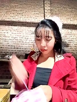 emaame68 online show from November 11, 1:00 pm