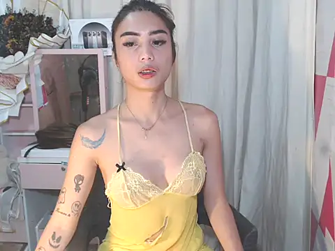 miss-miya online show from November 26, 11:17 pm