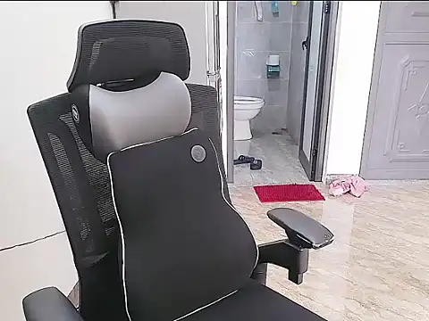 Shulee21 online show from October 1, 1:55 am