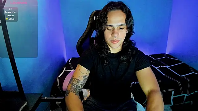 Maximiliano scoott   online show from September 17, 3:41 am