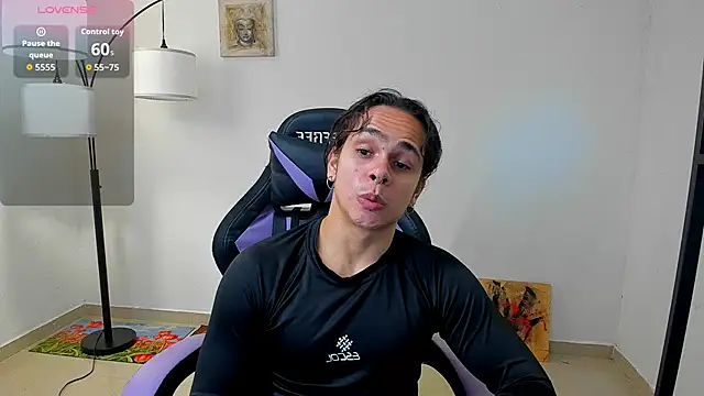 Maximiliano scoott   online show from October 29, 9:16 pm