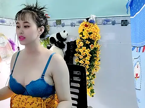 emgaixinhngoan online show from September 18, 2:57 am