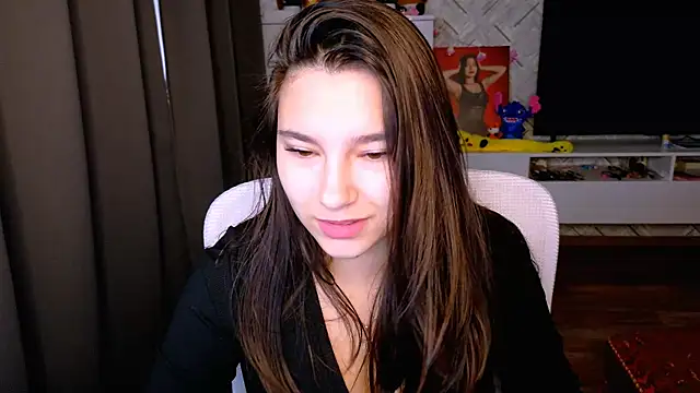 Snapshot of Arianna_Grend chatting on October 19, 10:16 am Arianna Grend online show from October 19, 10:16 am