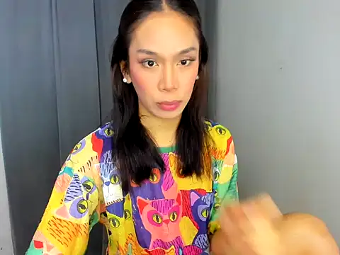 lucyshanex online show from November 12, 3:56 pm