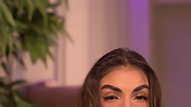 KendalJolly online show from September 17, 6:09 pm