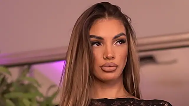 KendalJolly online show from September 24, 5:27 pm