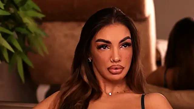 KendalJolly online show from October 4, 7:01 pm